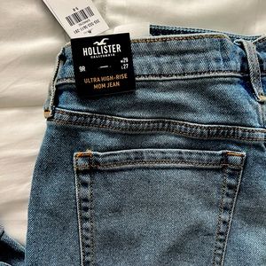 Hollister mom jeans